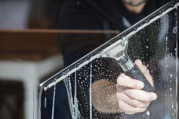 Société de nettoyage de vitres ou vitrines à Rodez Société de nettoyage de vitres ou vitrines à Rodez